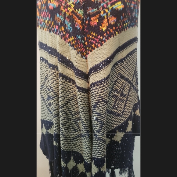 Sequin Fringe Poncho - Picture 2 of 8